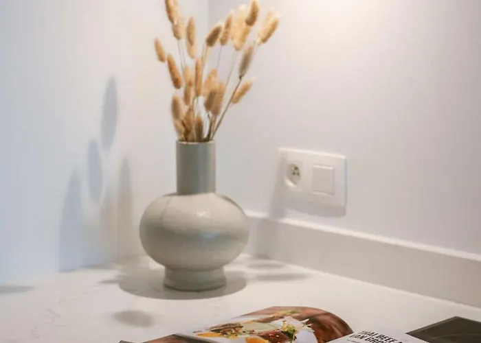 Huswell - Stylish With Harbour View *